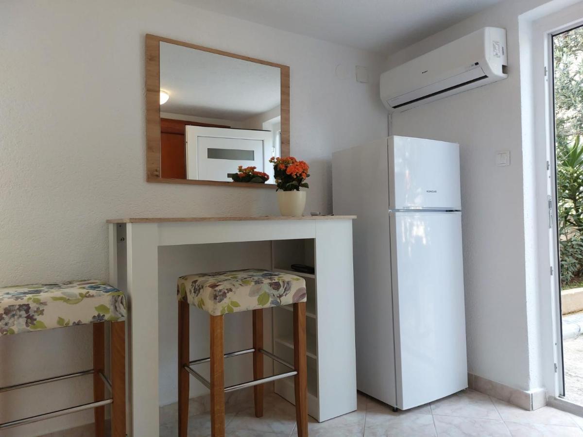Apartman Marino Murter Eksteriør billede